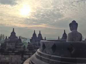 Budget travel and photography in Southeast Asia