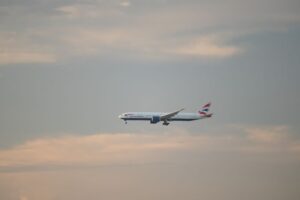 British Airlines Boeing 777 landing in LAX