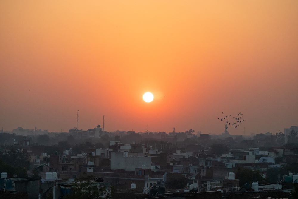 Sun setting in Agra